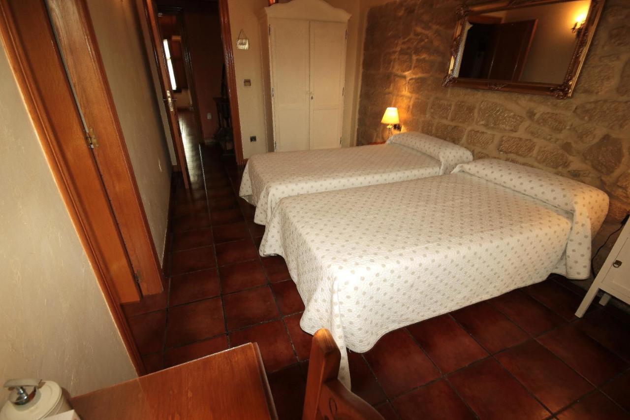 Casa Rural El Meson บริออเนส ภายนอก รูปภาพ