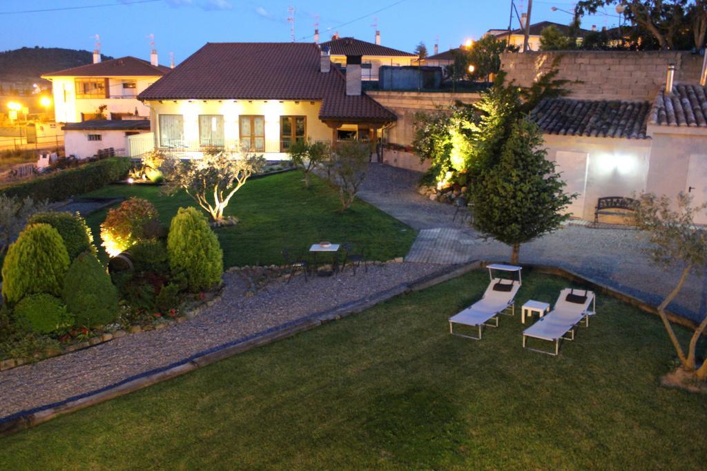Casa Rural El Meson บริออเนส ภายนอก รูปภาพ