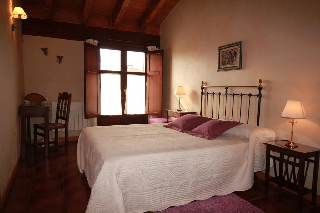 Casa Rural El Meson บริออเนส ห้อง รูปภาพ